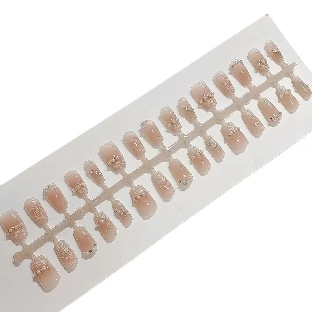 Faux Ongles à Presser Carrés Courts Style Doux Ensemble Manucure 30 Pièces