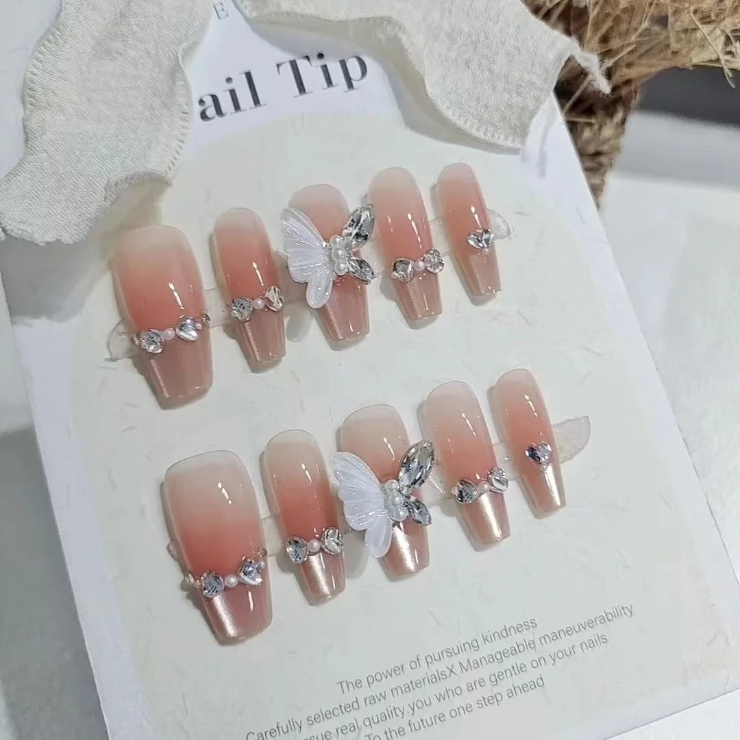 Faux Ongles à Presser Ailes d'Ange Œil de Chat Design Papillon 30 Pièces