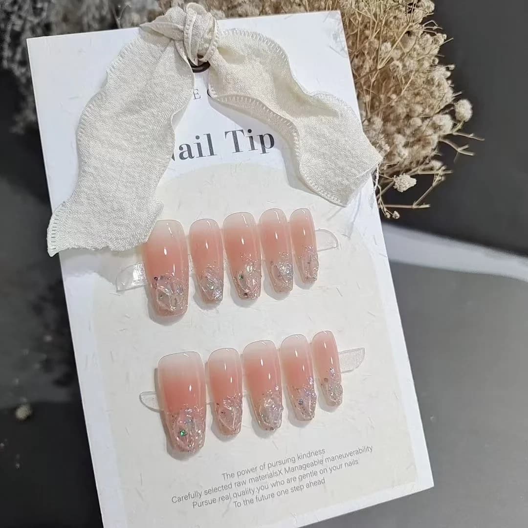 Ensemble faux ongles cercueil court/moyen paillettes strass rose blush