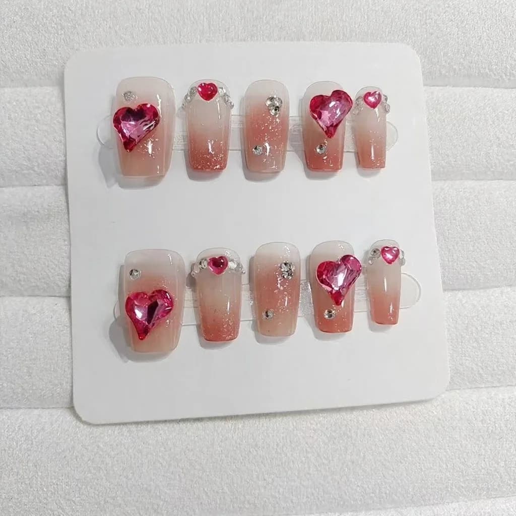 Faux ongles rose pâle avec strass cœur, lot de 30
