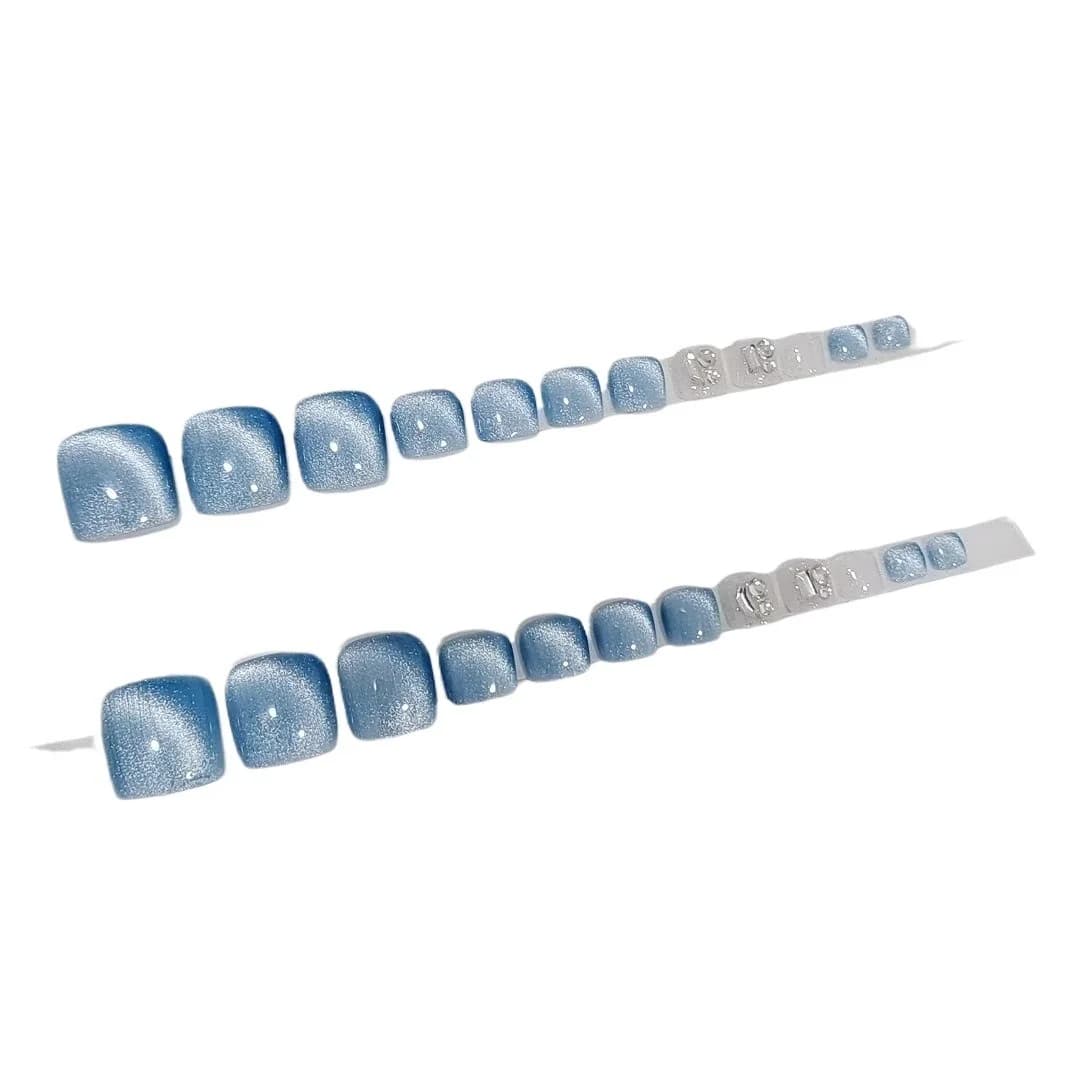 Faux Ongles d'Orteils Courts Bleu Clair Œil de Chat Style Estival