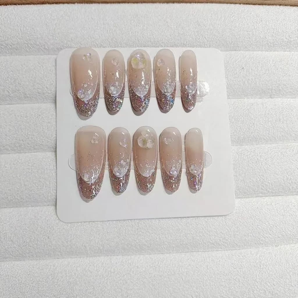 Faux ongles ovales longs réutilisables halo pailleté