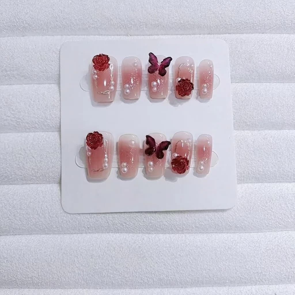 Faux Ongles Courts Cercueil Prune Blush Dégradé Floral 10 Pièces