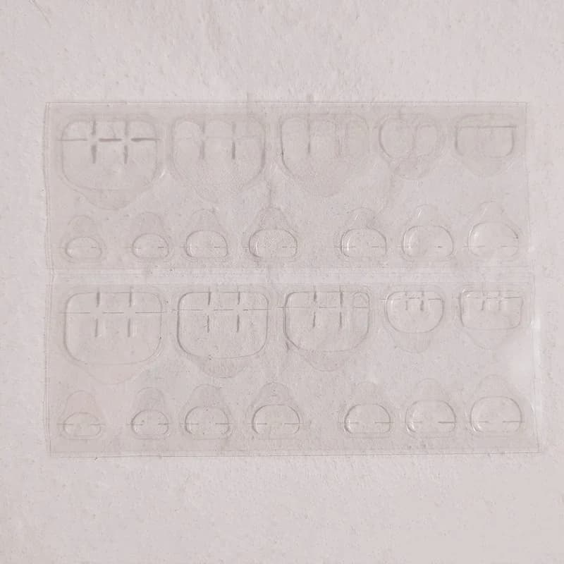 Onglets adhésifs doubles faces transparents pour ongles d'orteils à enfiler, 24 pièces