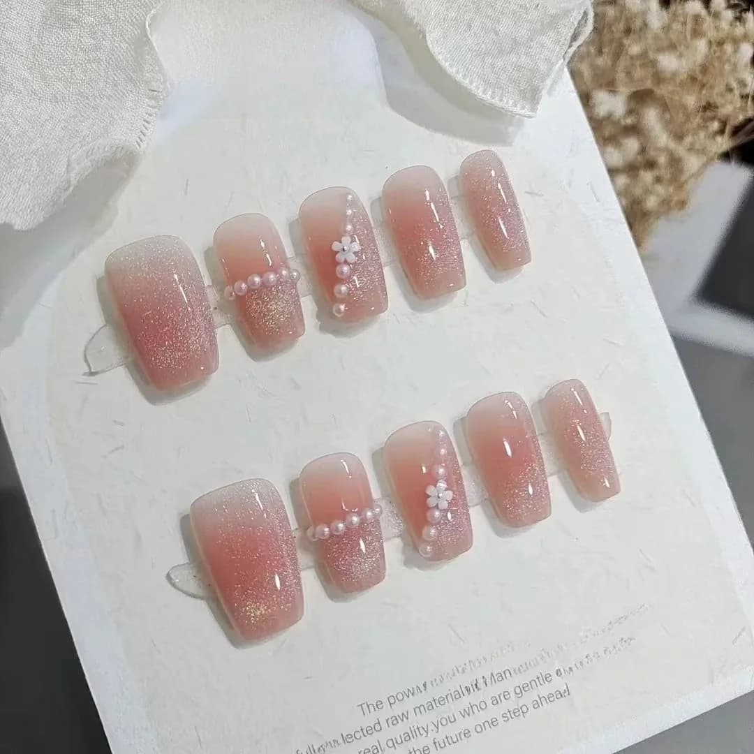 Faux ongles courts trapèze avec cercles arc-en-ciel et perles, lot de 10