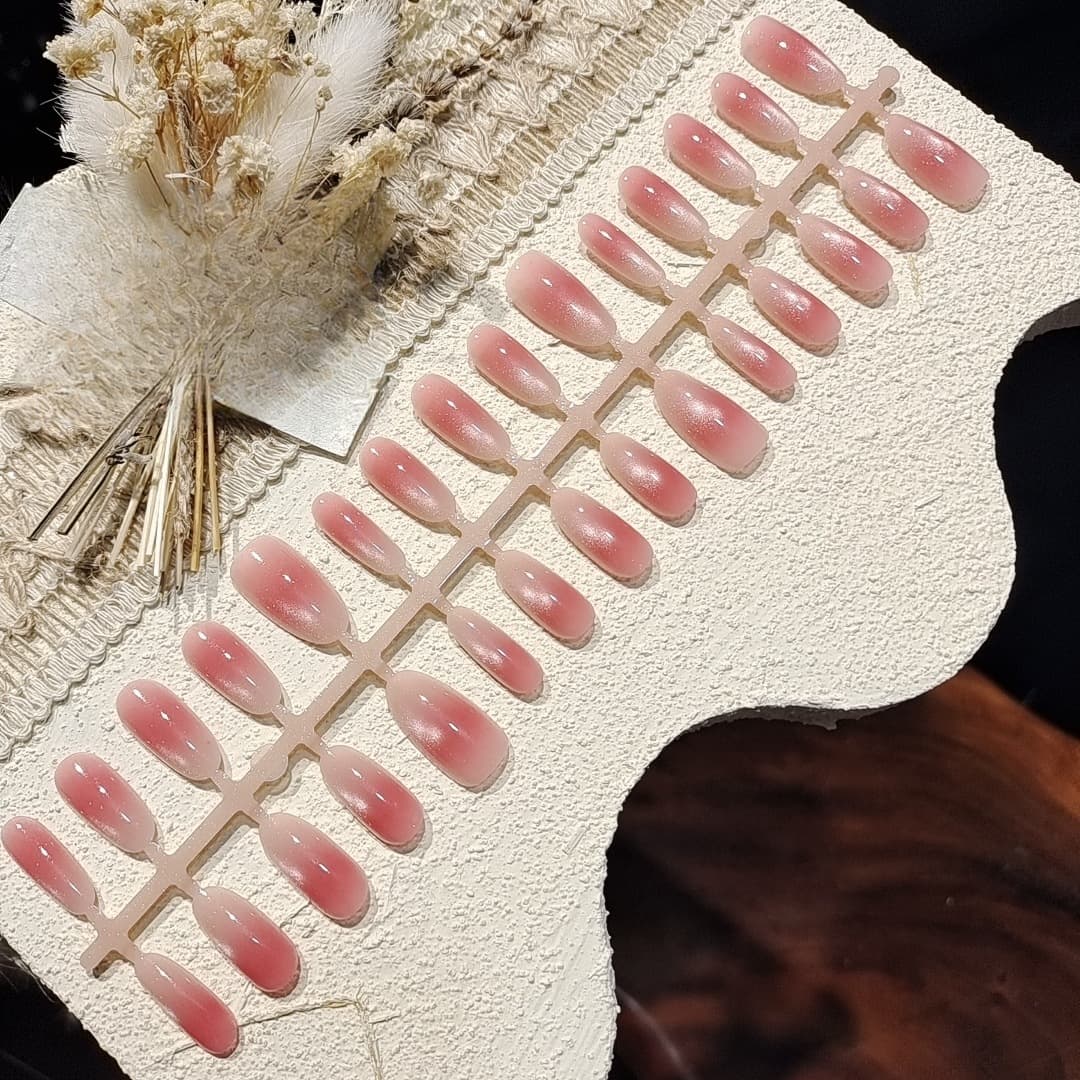 Faux Ongles Œil de Chat Rose Pêche, Courts/Moyens, Ovales, Dégradés