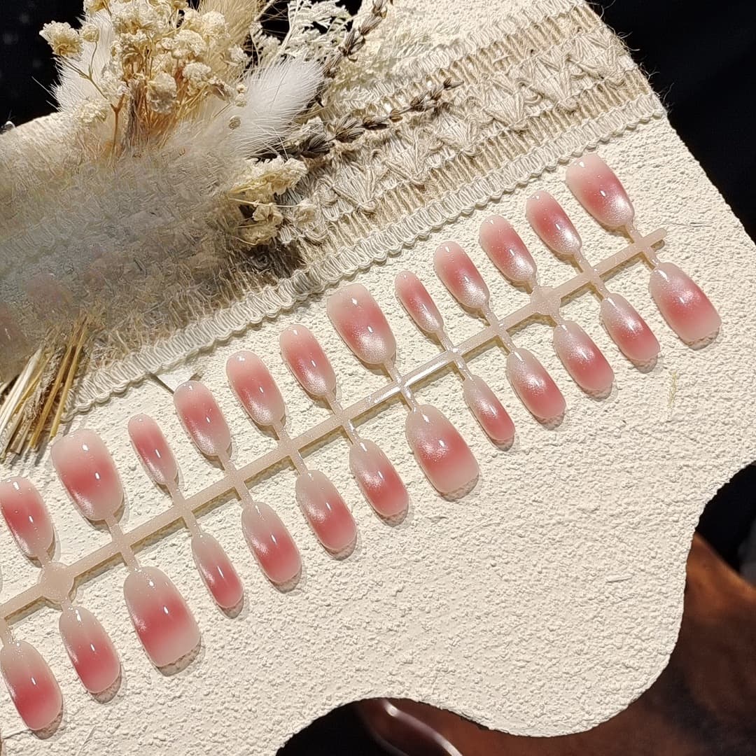 Faux Ongles Œil de Chat Rose Pêche, Courts/Moyens, Ovales, Dégradés